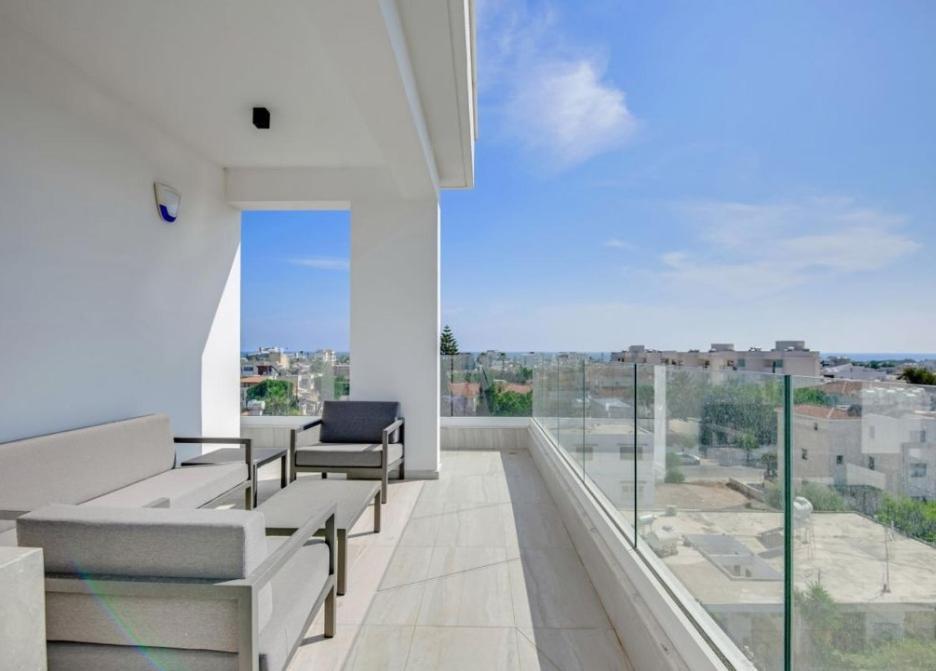 Olive Shared Pool Apartments Paphos Extérieur photo