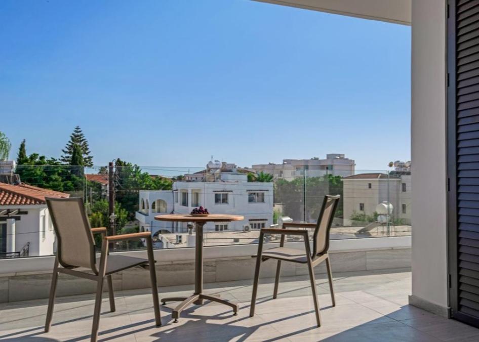Olive Shared Pool Apartments Paphos Extérieur photo